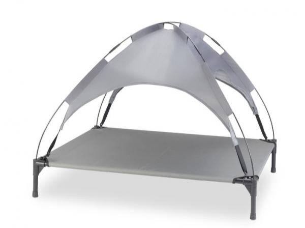 Knuffelwuff Hundeliege In und Outdoor mit Sonnenschutz Dach